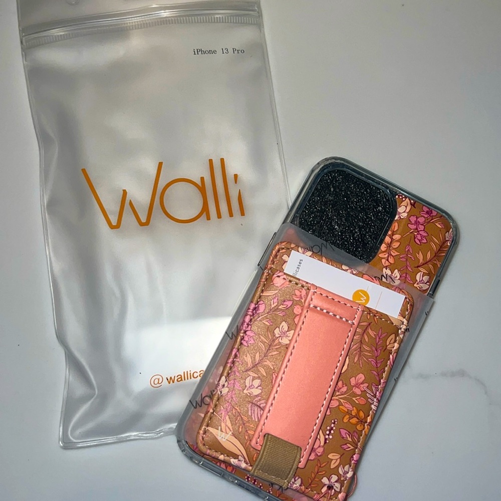 WALLI iPhone 13 Pro magnetic/ loop case